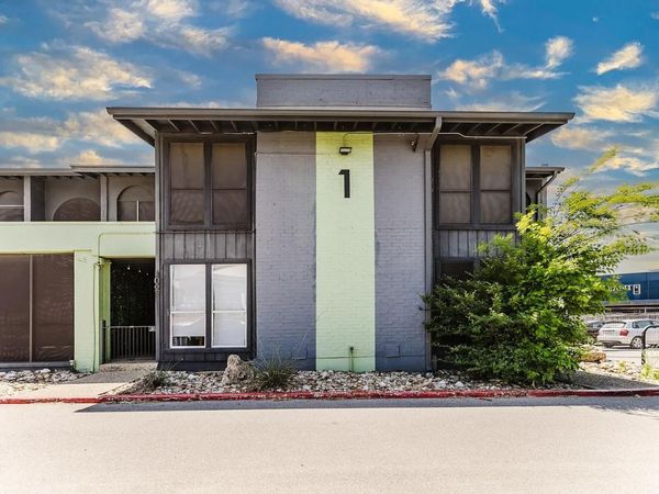 909 Reinli ST, Unit 102, Austin, TX 78751