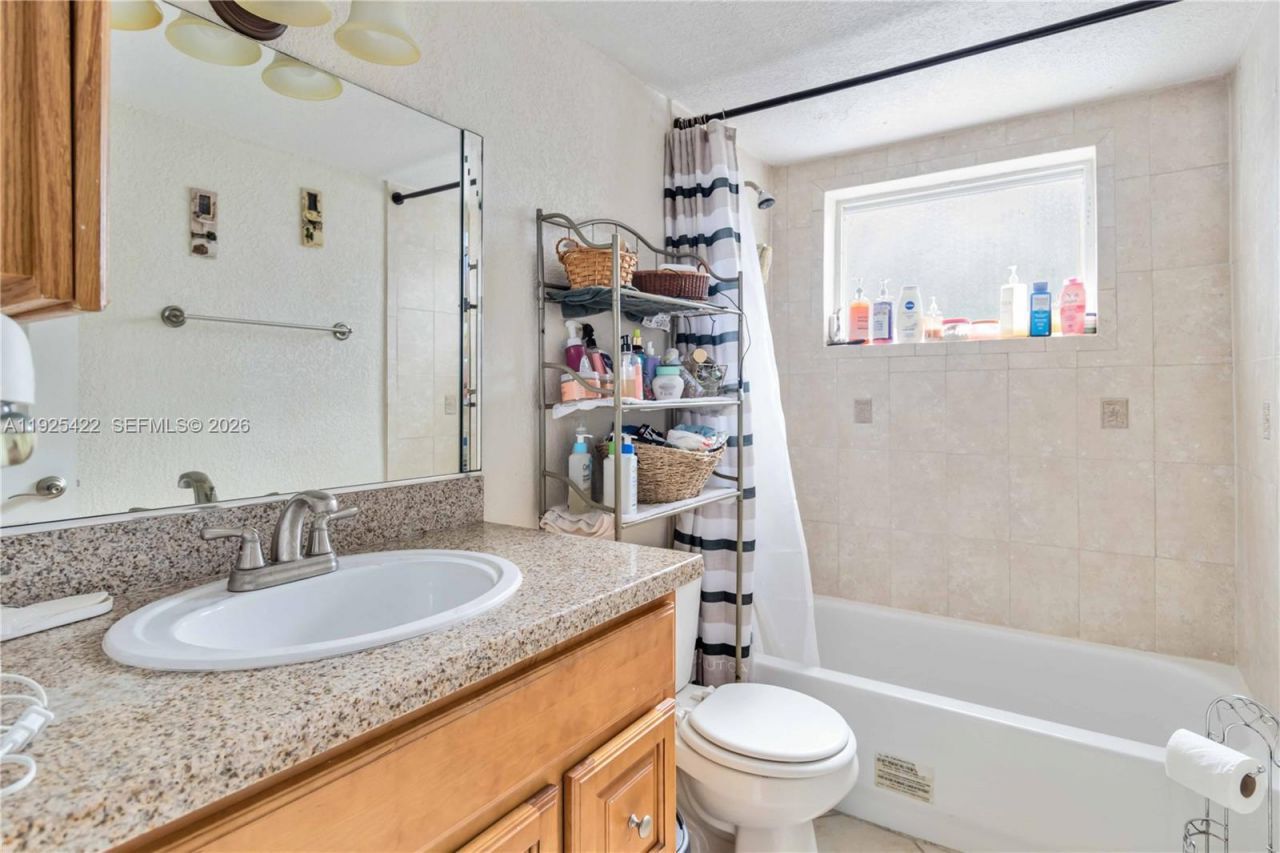 8475 SW 94th St, Unit 217E, Miami, FL 33156 Photo