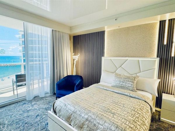 18001 Collins Ave, Unit 1110, Sunny Isles Beach, FL 33160