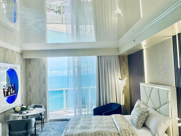 18001 Collins Ave, Unit 1110, Sunny Isles Beach, FL 33160