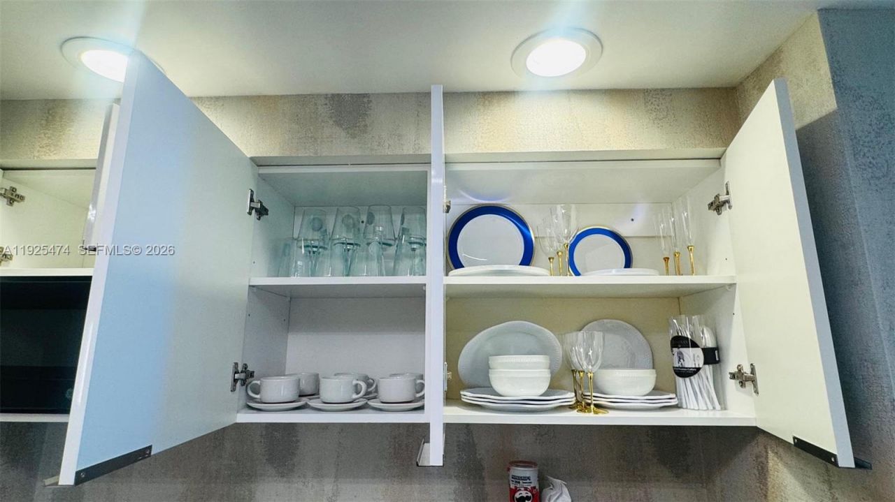 18001 Collins Ave, Unit 1110, Sunny Isles Beach, FL 33160 Photo