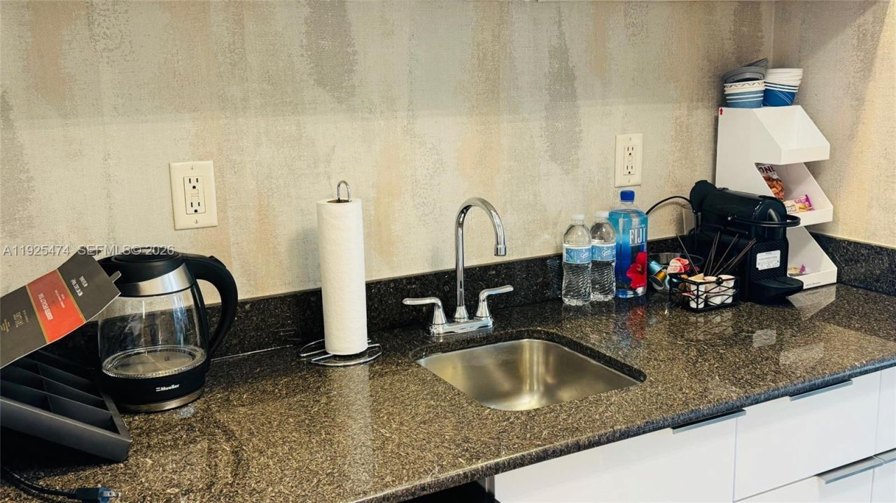 18001 Collins Ave, Unit 1110, Sunny Isles Beach, FL 33160 Photo