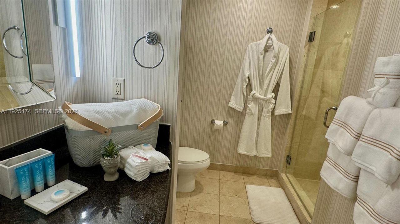 18001 Collins Ave, Unit 1110, Sunny Isles Beach, FL 33160 Photo