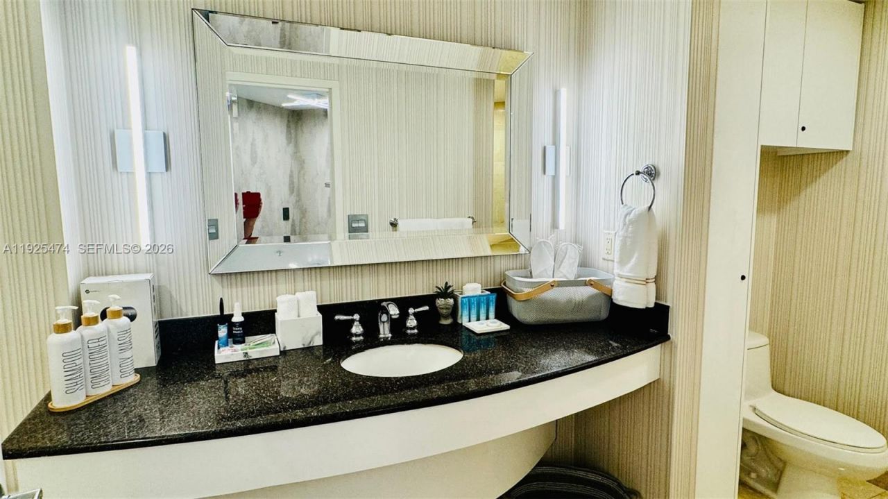 18001 Collins Ave, Unit 1110, Sunny Isles Beach, FL 33160 Photo