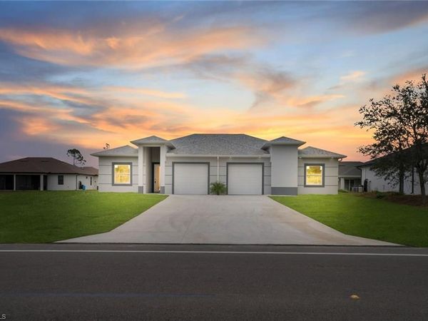 4648/4650 Leonard BLVD S, LEHIGH ACRES, FL 33973