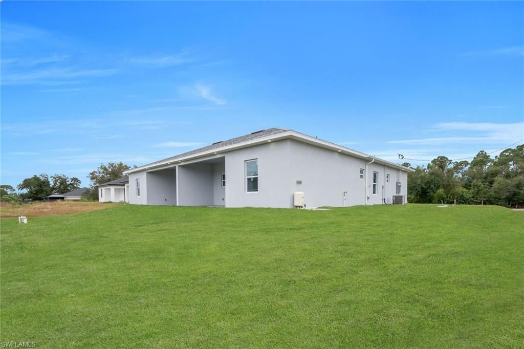 4648/4650 Leonard Blvd S, Lehigh Acres, FL 33973 Photo