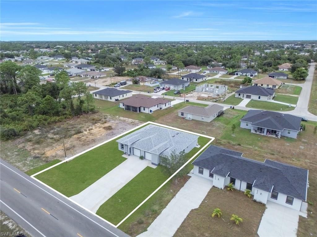 4648/4650 Leonard Blvd S, Lehigh Acres, FL 33973 Photo
