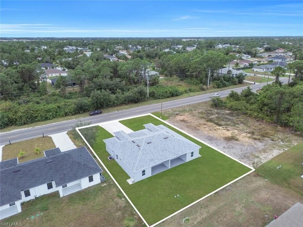 4648/4650 Leonard Blvd S, Lehigh Acres, FL 33973 Photo