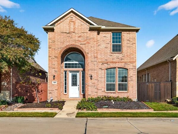 180 Kielder Drive, Lewisville, TX 75067