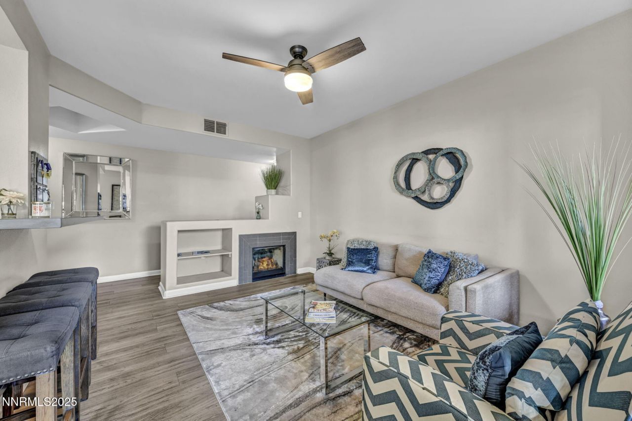 900 S Meadows Parkway, Unit 814, Reno, NV 89521 Photo