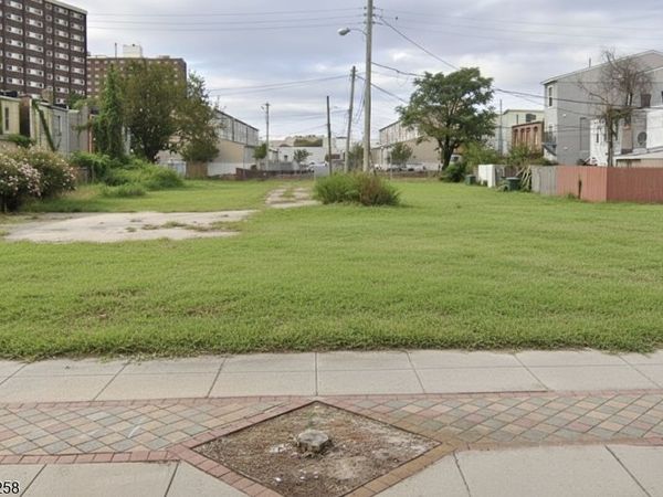 1207 Belmont Terr, Atlantic, NJ 08401