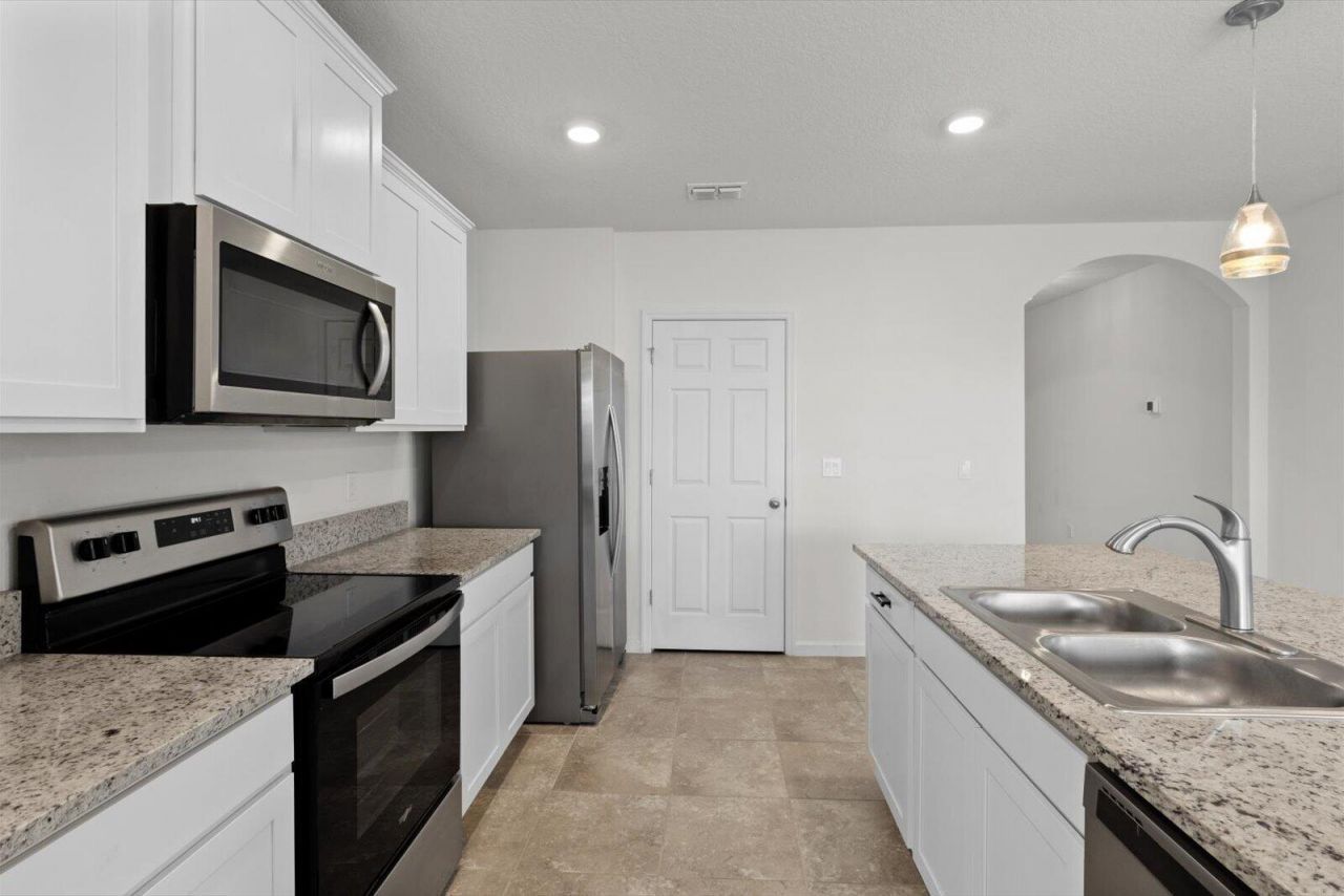 10688 SW Prato Way, Port Saint Lucie, FL 34987 Photo