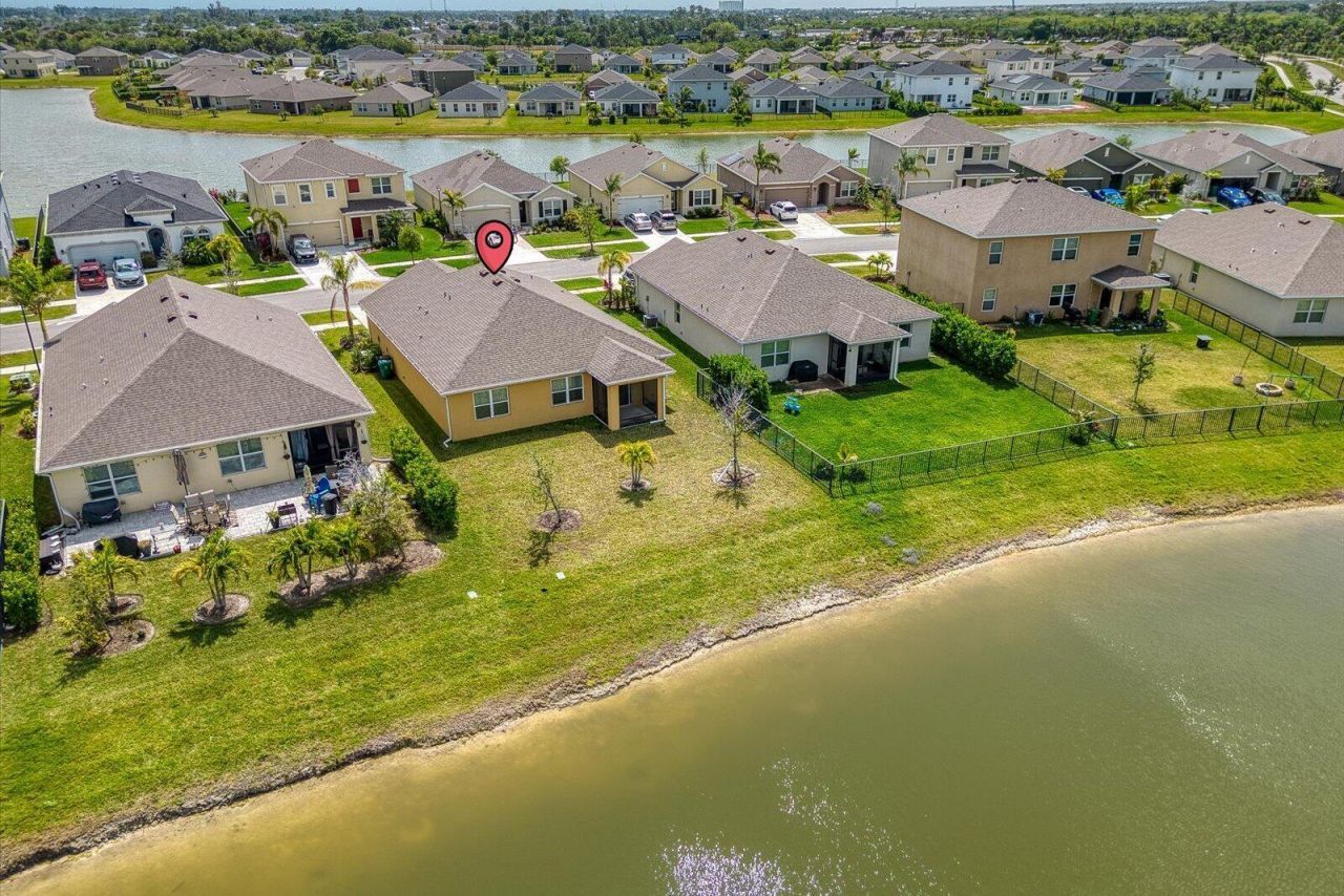 10688 SW Prato Way, Port Saint Lucie, FL 34987 Photo