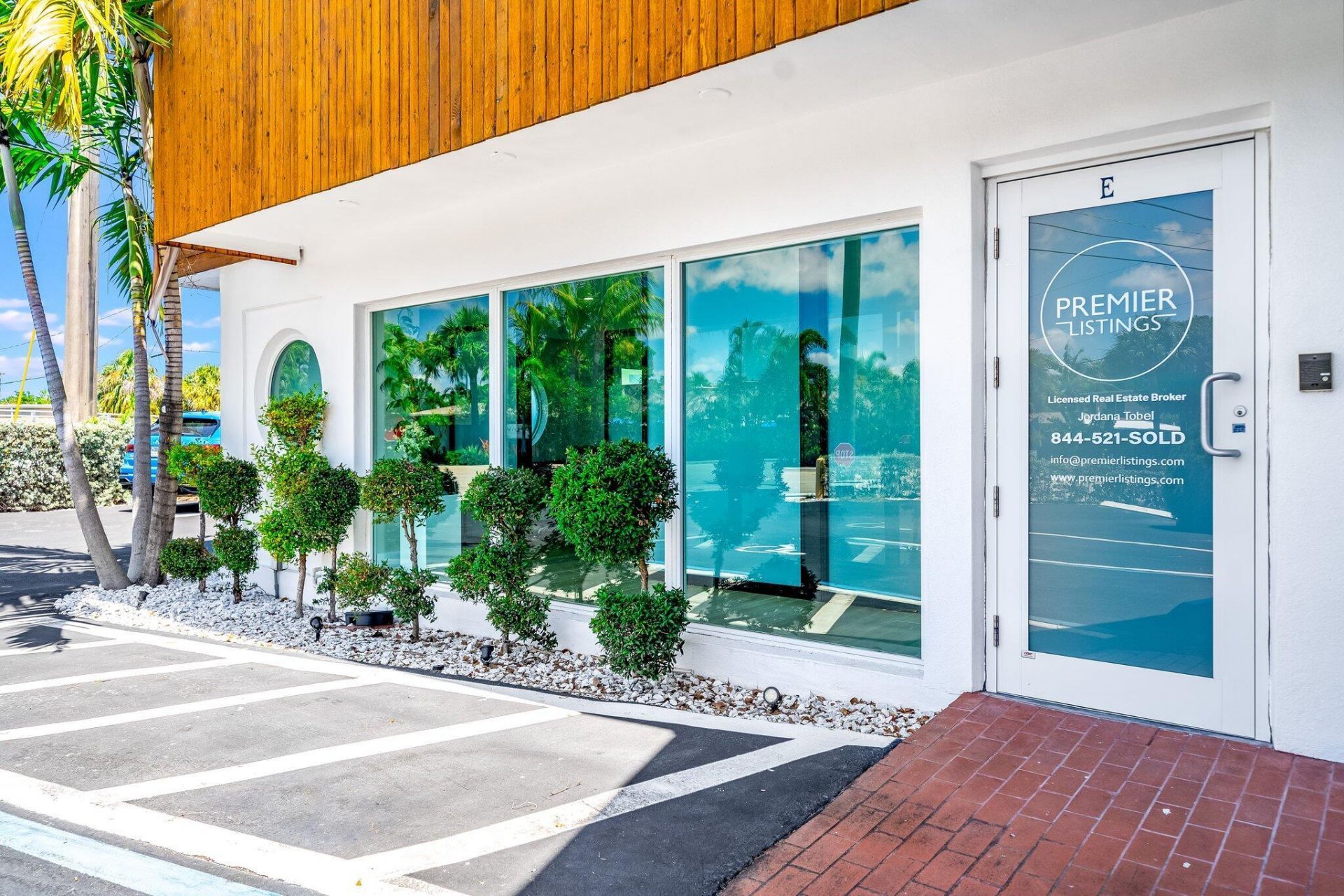 2200 NE 26th Street, Wilton Manors, FL 33305 Photo