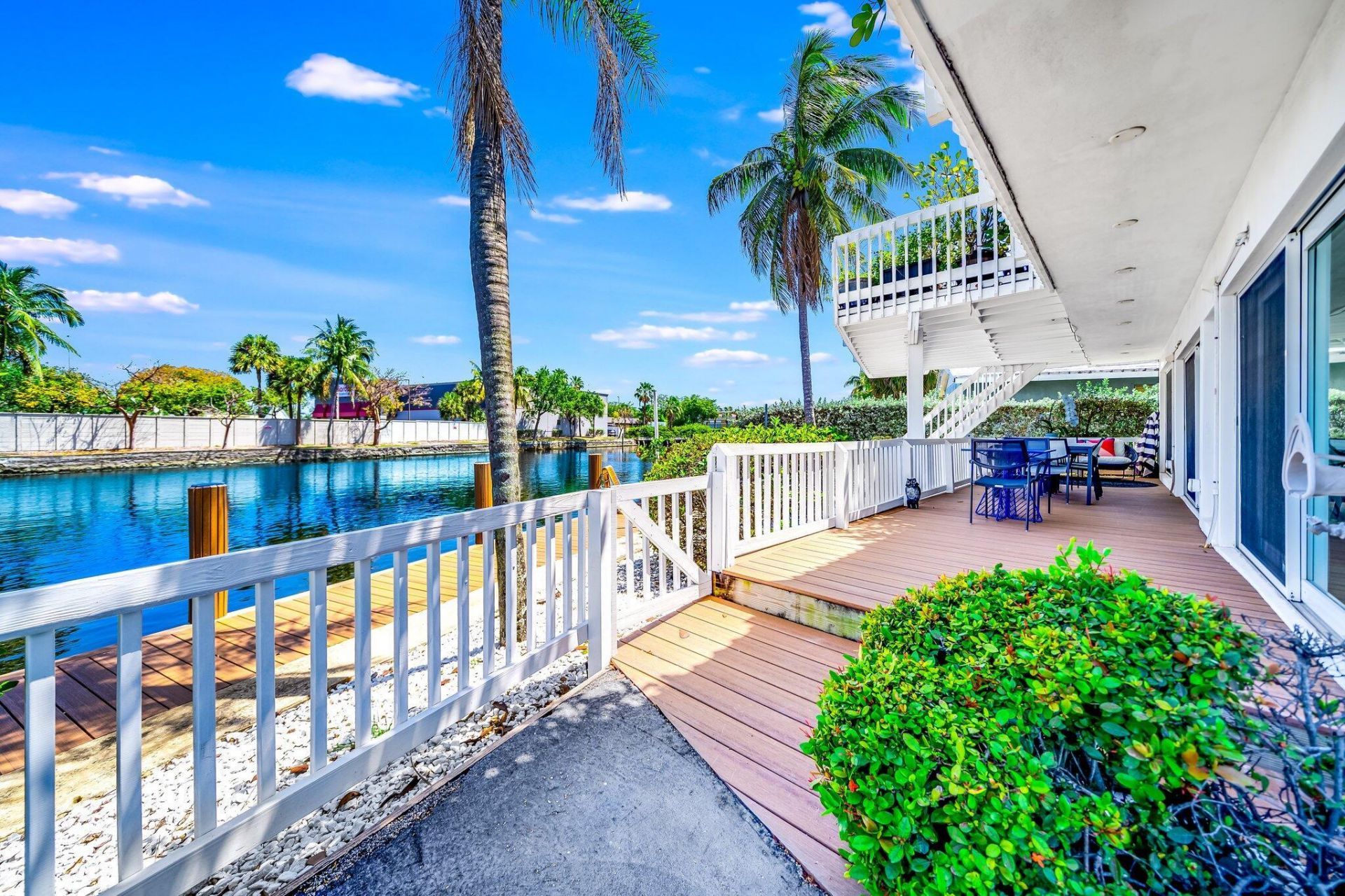 2200 NE 26th Street, Wilton Manors, FL 33305 Photo