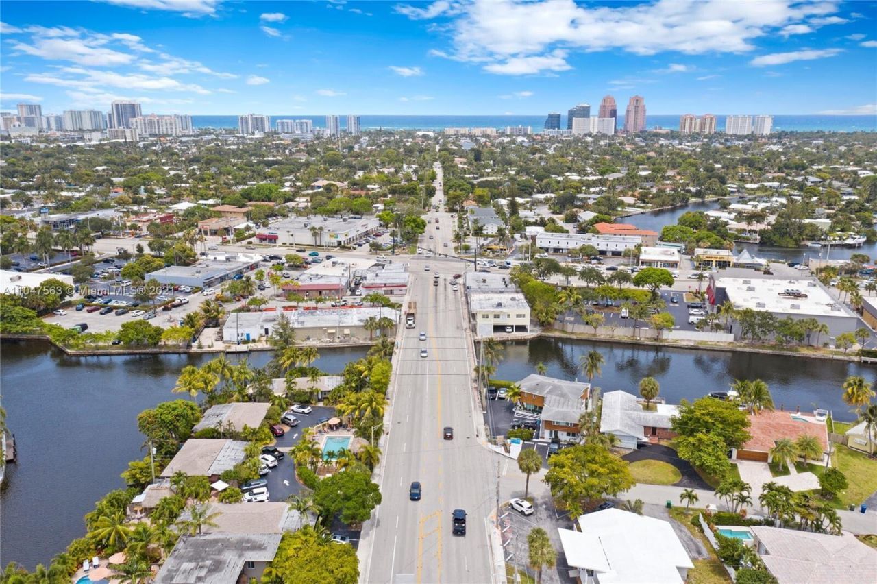 2200 NE 26th Street, Wilton Manors, FL 33305 Photo