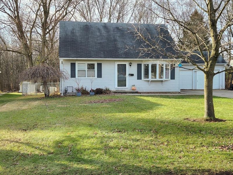 357 Sabo Drive, Mansfield, OH 44905 Photo 2