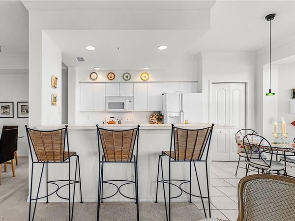8505 Naples Heritage DR, Unit 146, NAPLES, FL 34112