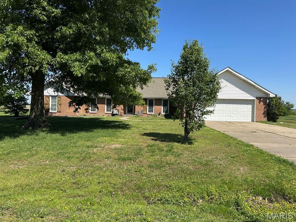 2 Amanda Drive, Lilbourn, MO 63862 Main Photo