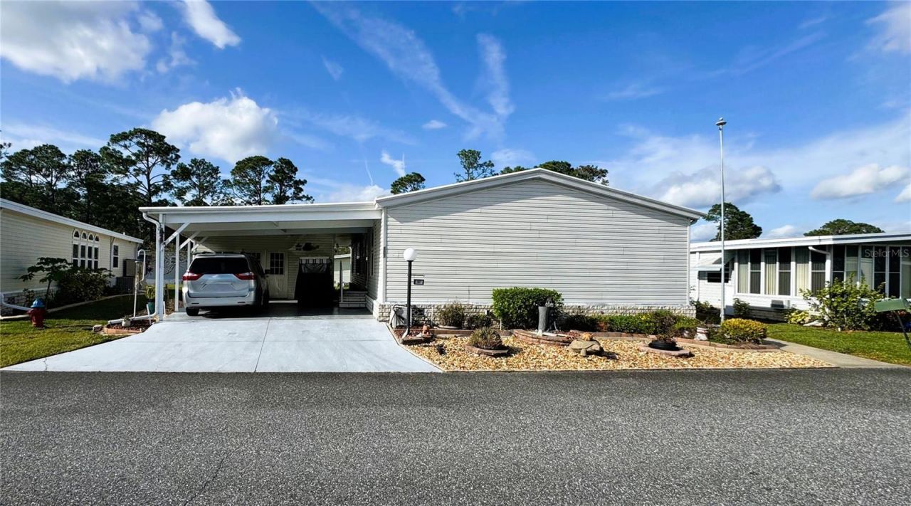 107 Hibiscus Way, Leesburg, FL 34748 Main Photo
