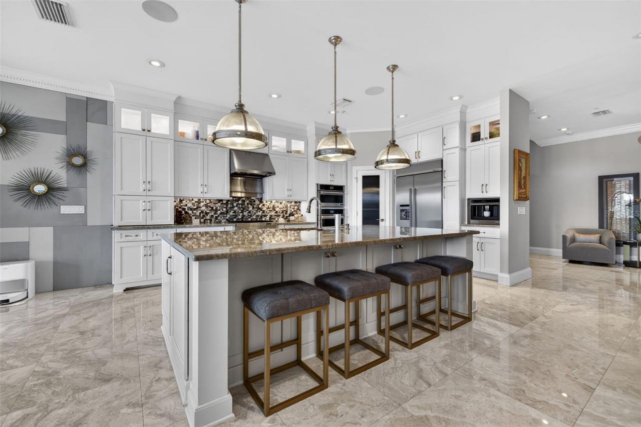 1009 Royal Pass Road, Tampa, FL 33602 Photo