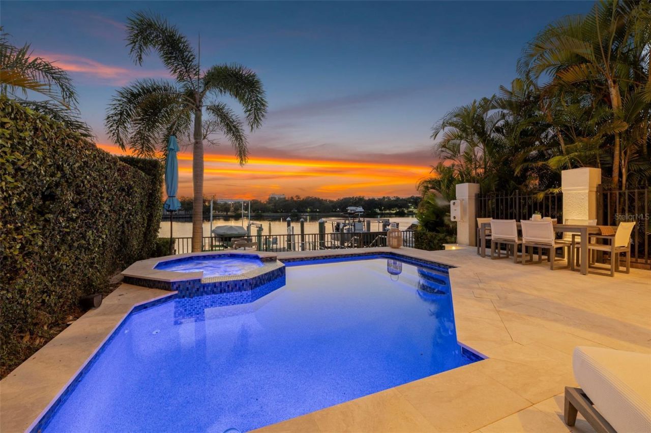 1009 Royal Pass Road, Tampa, FL 33602 Photo