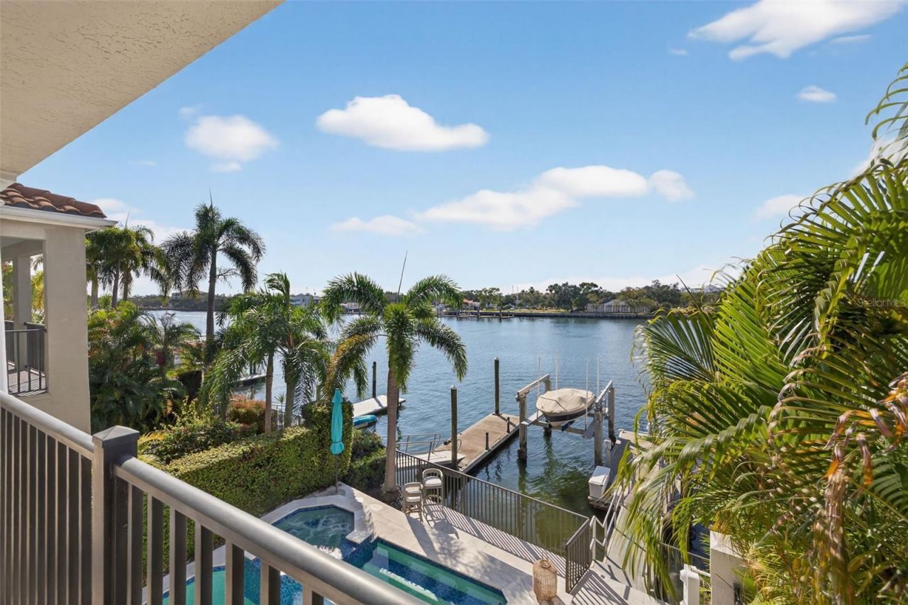 1009 Royal Pass Road, Tampa, FL 33602 Photo