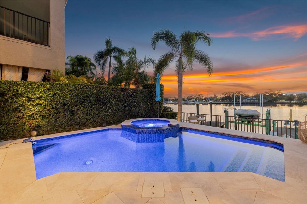 1009 Royal Pass Road, Tampa, FL 33602 Photo