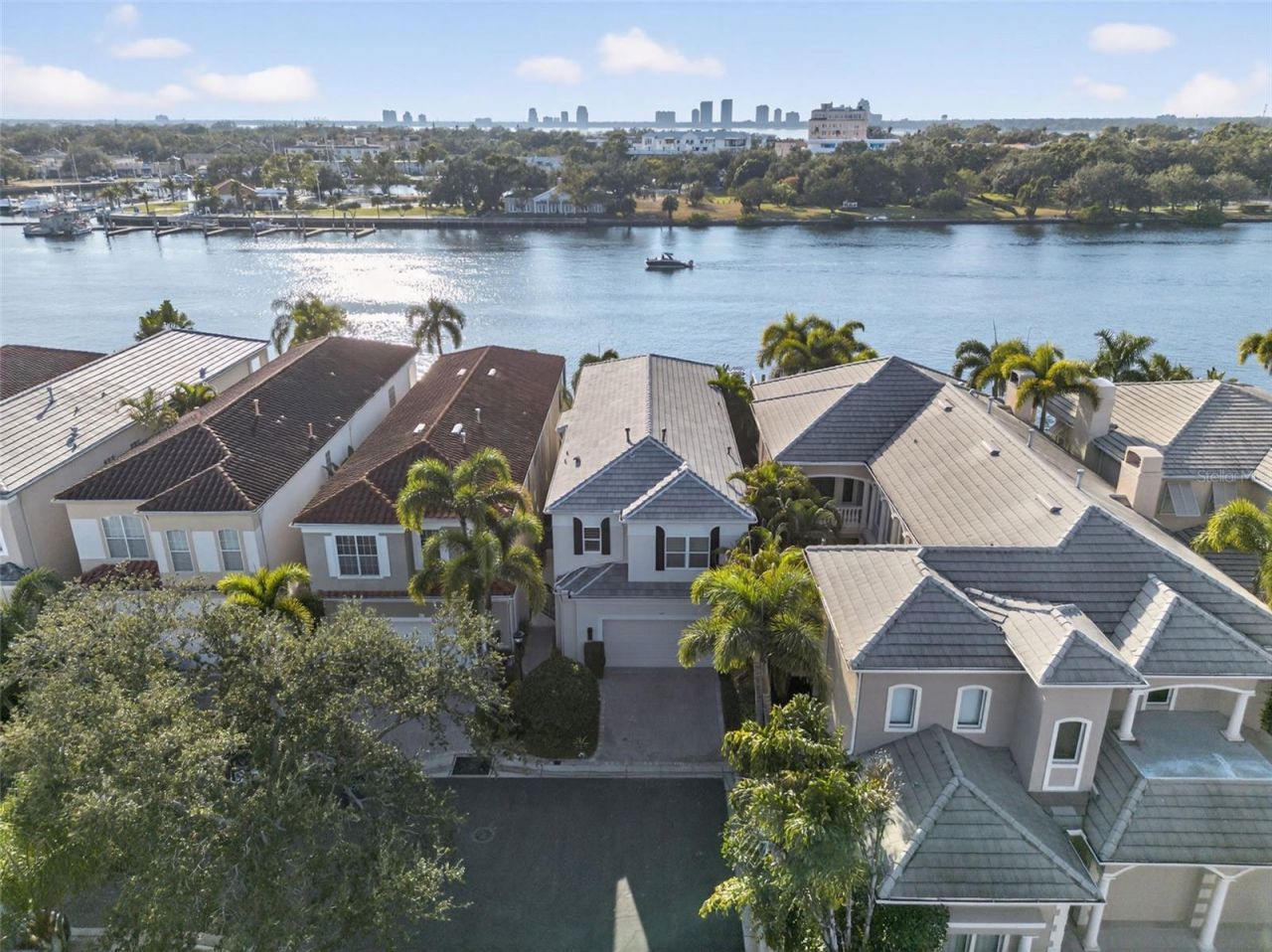 1009 Royal Pass Road, Tampa, FL 33602 Photo