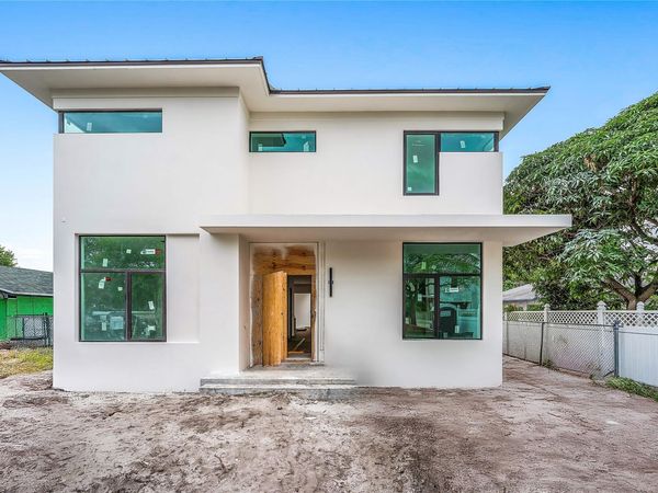 222 SE 5th St, Delray Beach, FL 33483