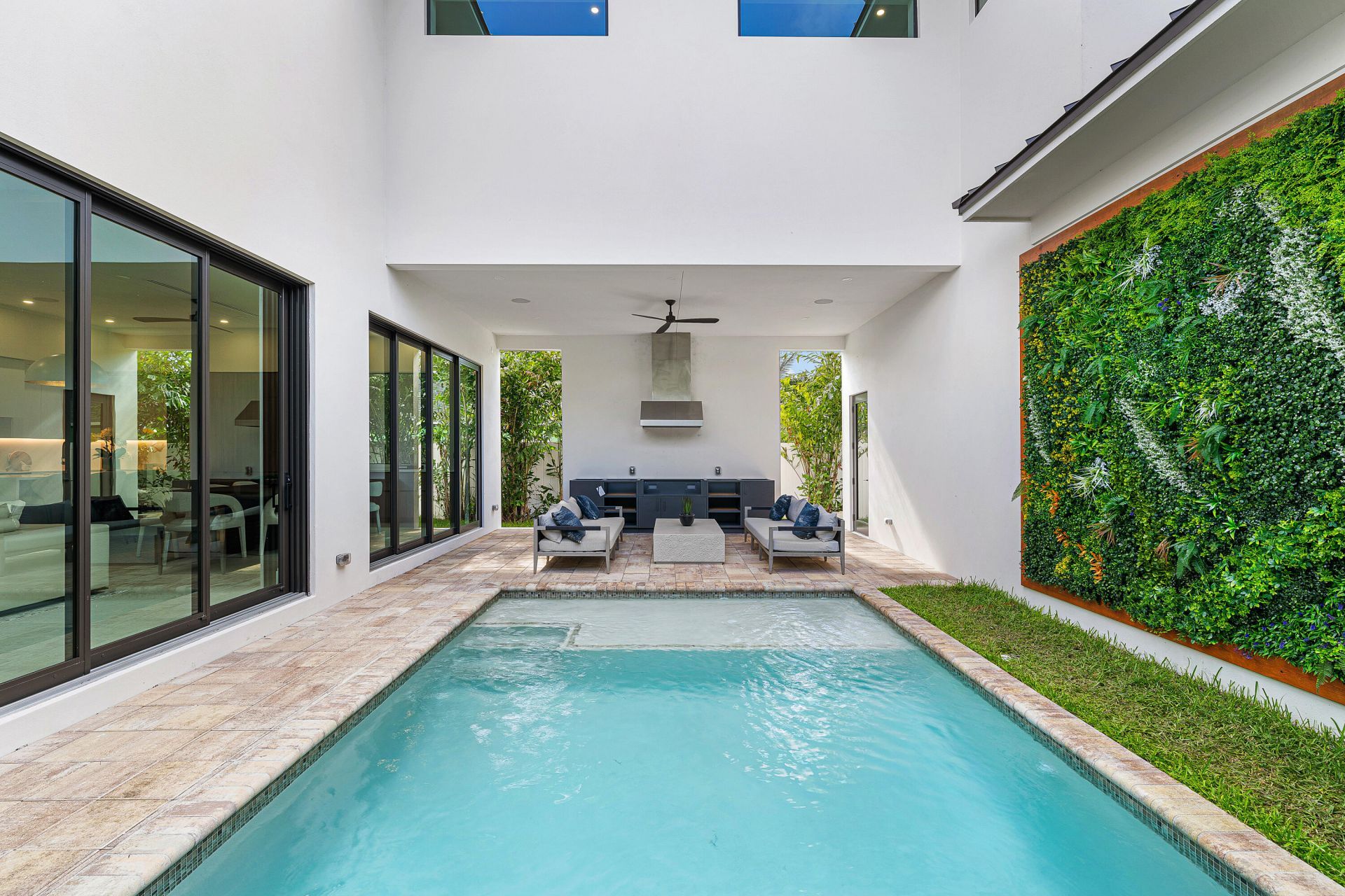 222 SE 5th Street, Delray Beach, FL 33483 Photo