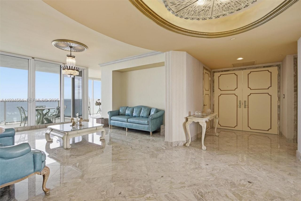 19111 Collins Ave, Unit 505, Sunny Isles Beach, FL 33160 Photo