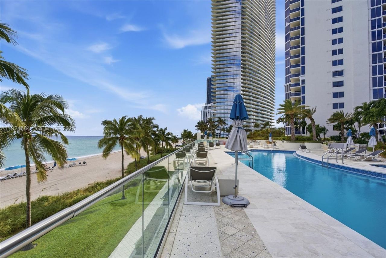19111 Collins Ave, Unit 505, Sunny Isles Beach, FL 33160 Photo