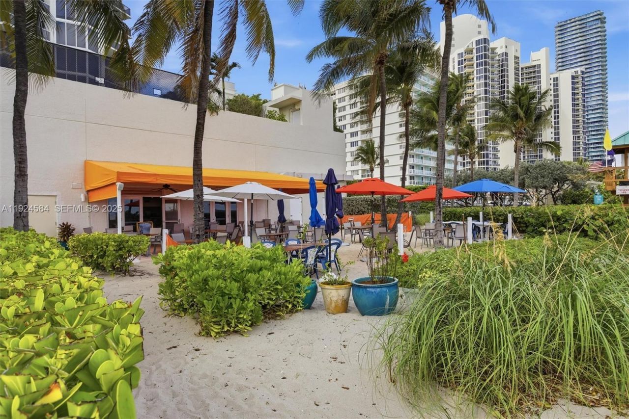 19111 Collins Ave, Unit 505, Sunny Isles Beach, FL 33160 Photo