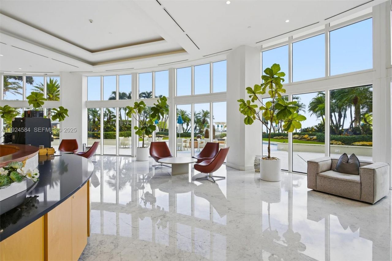 19111 Collins Ave, Unit 505, Sunny Isles Beach, FL 33160 Photo