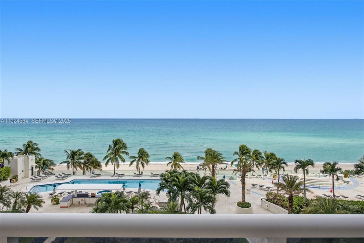 19111 Collins Ave, Unit 505, Sunny Isles Beach, FL 33160 Photo