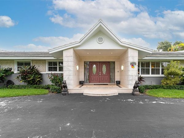 14644 SW 83rd Ct, Palmetto Bay, FL 33158