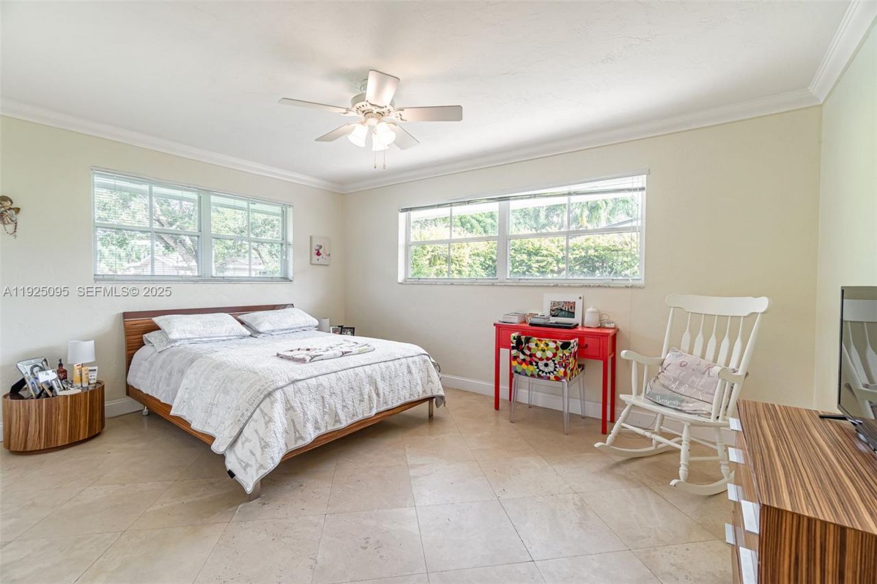 14644 SW 83rd Ct, Palmetto Bay, FL 33158 Photo