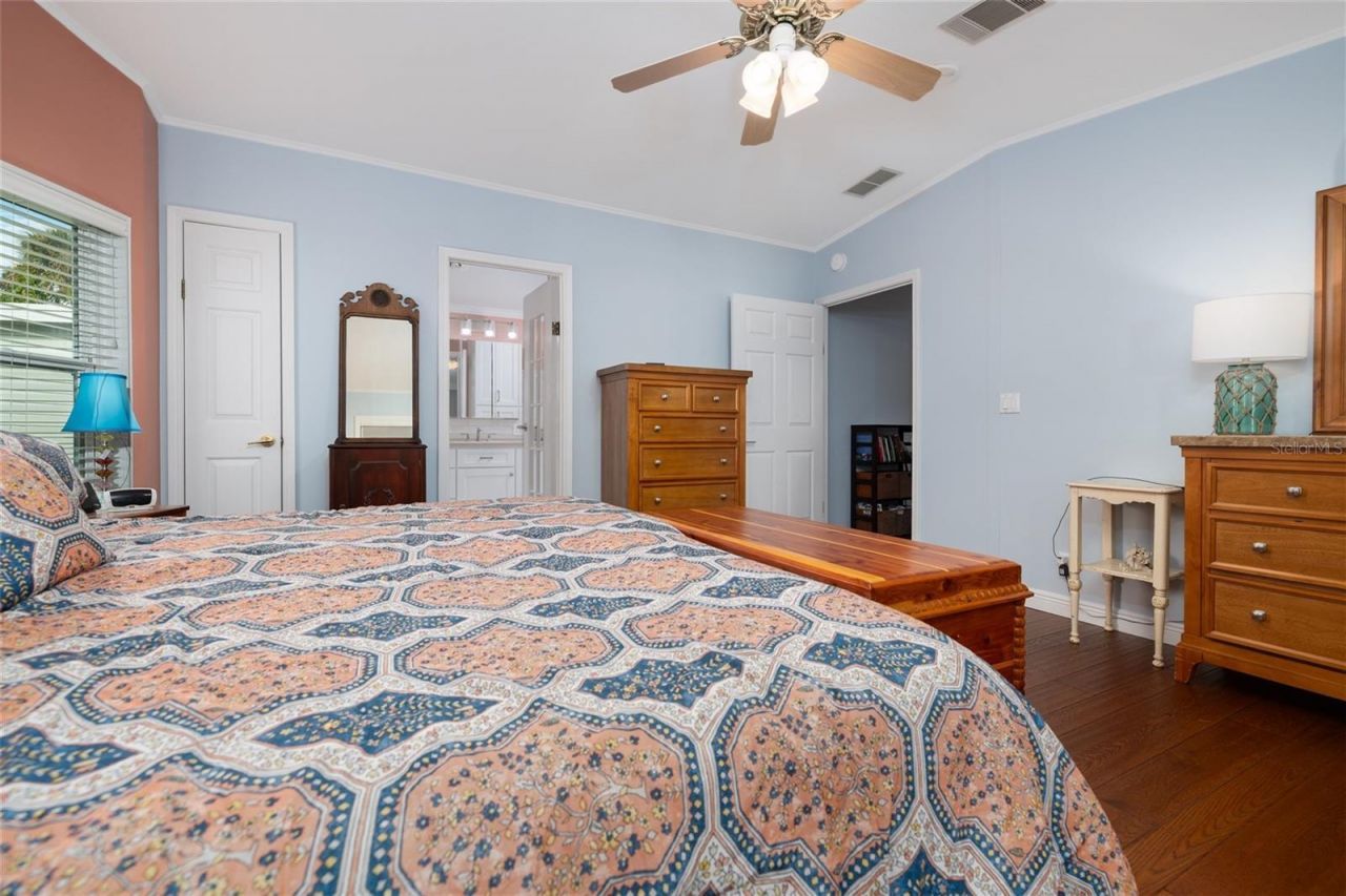 706 E Starboard Avenue, Edgewater, FL 32141 Photo