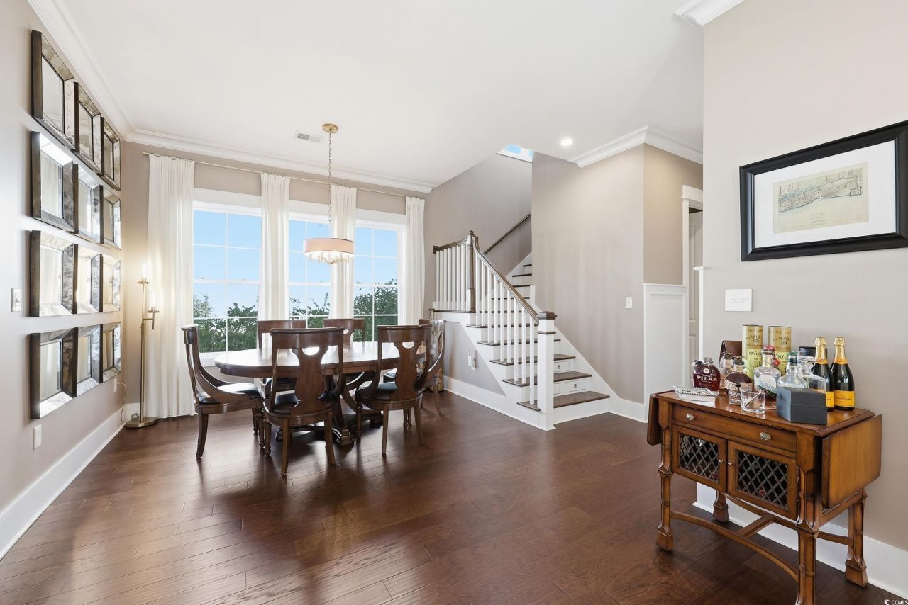 202 Spreading Oak Dr. Photo 10