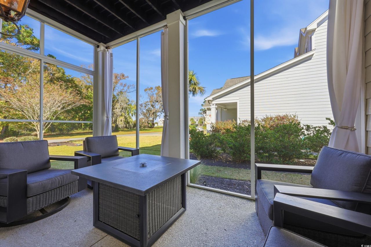 202 Spreading Oak Dr. Photo 24