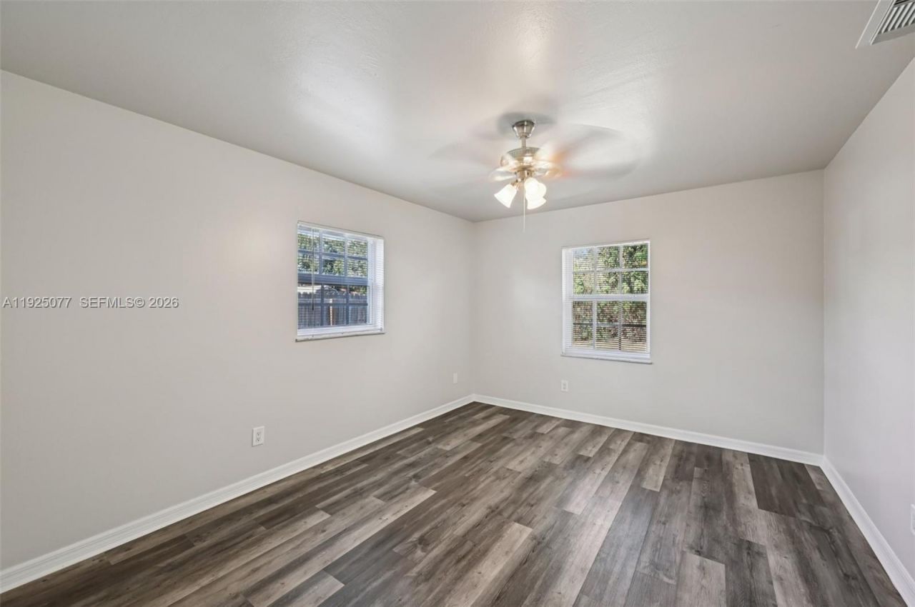 1061 SW Sudder Ave, Port Saint Lucie, FL 34953 Photo