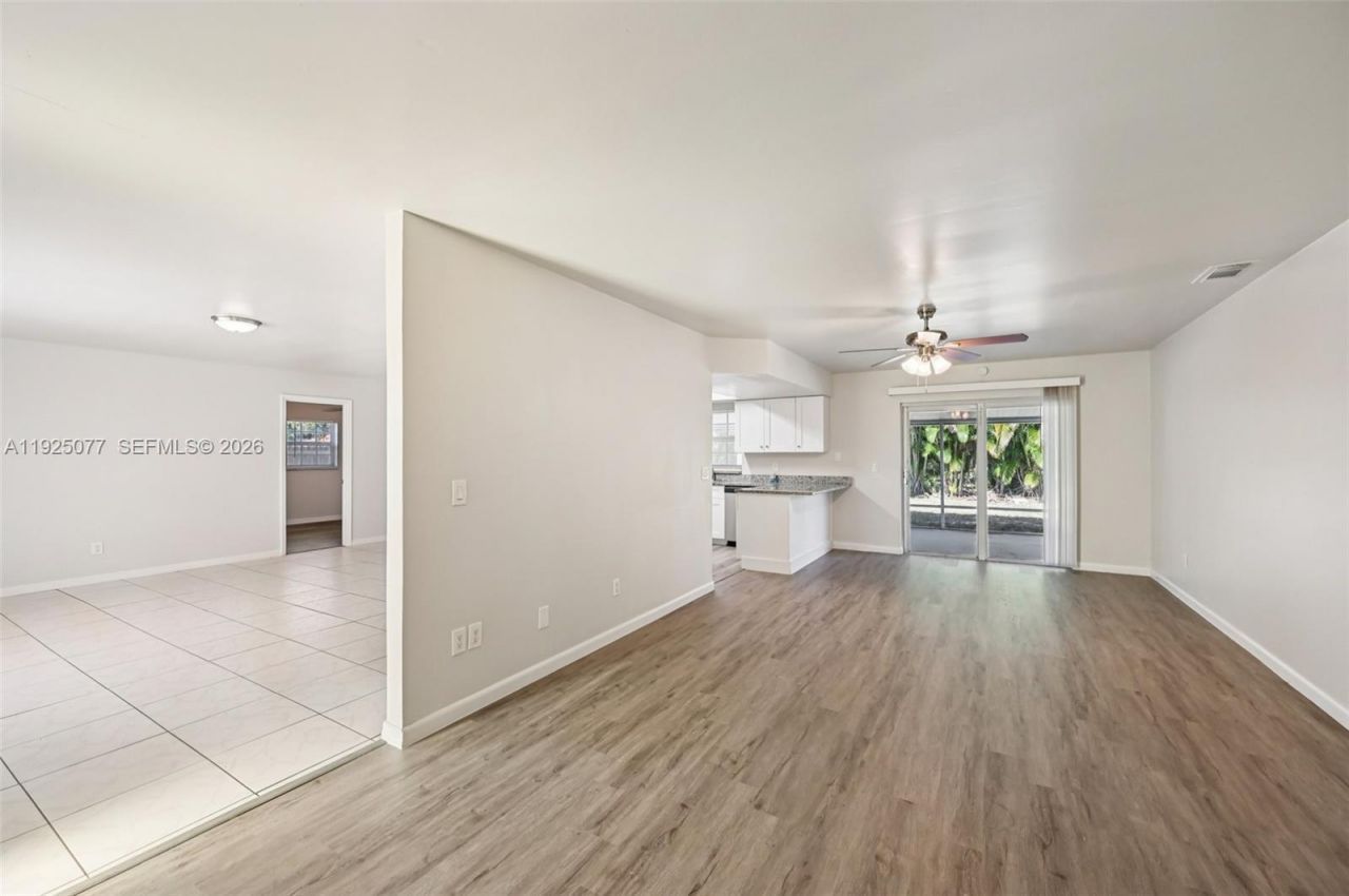 1061 SW Sudder Ave, Port Saint Lucie, FL 34953 Photo