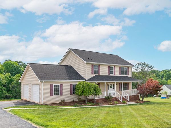 2683 Five Forks RD, Bedford, VA 24523