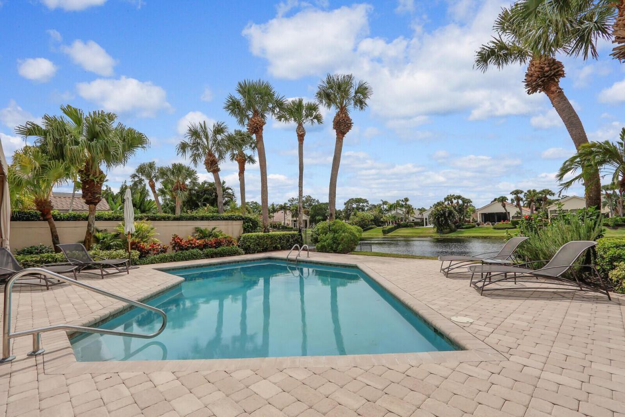 13315 Deauville Drive, Palm Beach Gardens, FL 33410 Photo