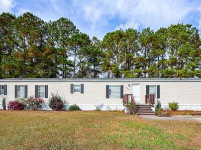 175 Darlene Dr., Myrtle Beach, SC 29588