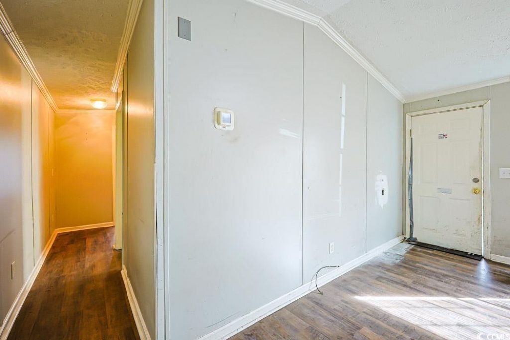 175 Darlene Dr. Photo 22