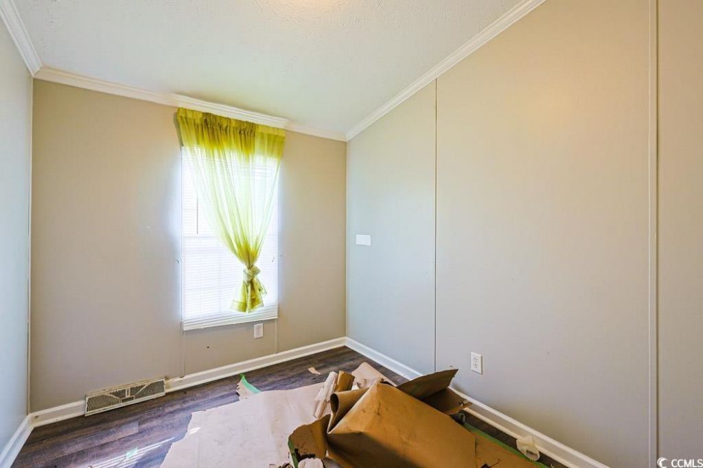 175 Darlene Dr. Photo 24