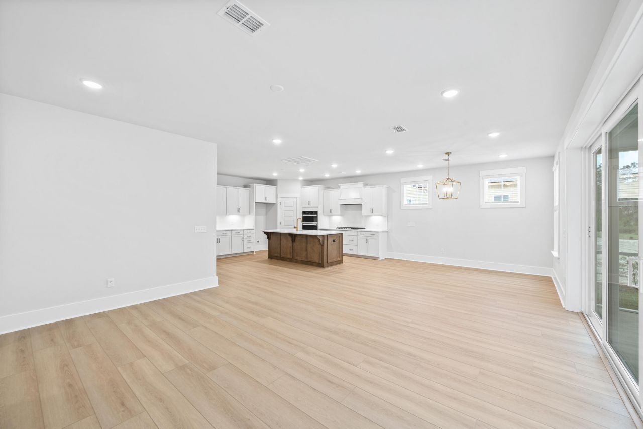 709 Twinflower Lane Photo 19