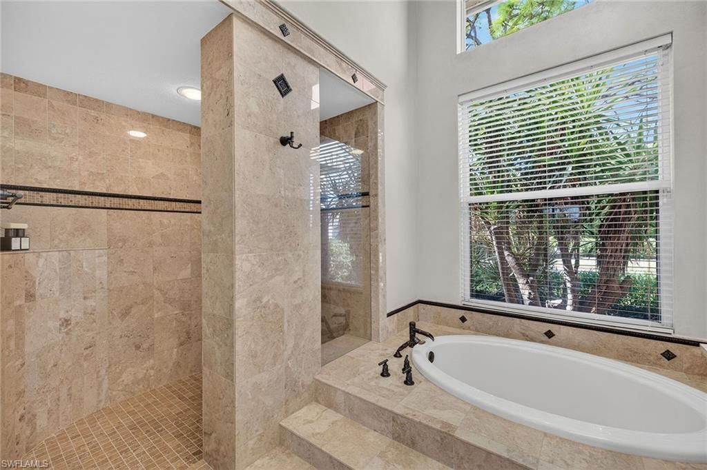 24991 Goldcrest Dr, Bonita Springs, FL 34134 Photo